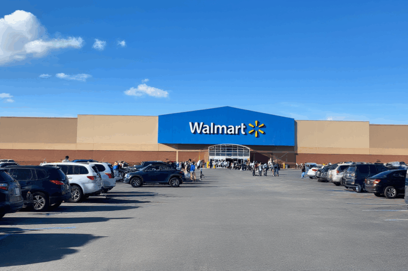 What Time Does Walmart Close? (And Why You Should ALWAYS Check!)